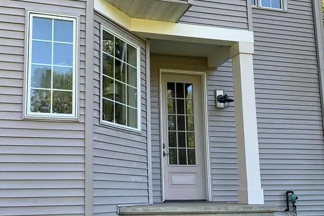 House-Soft-Washing-AFTER-ic-webp-3